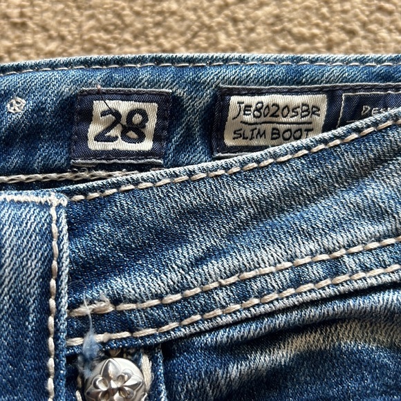 Miss Me ladies jeans Size 28 Slim Boot EUC smoke free home 🏡 - Picture 3 of 3